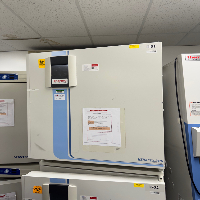 Thermo HERAcell 240i Double Stack CO2 Incubator image 0